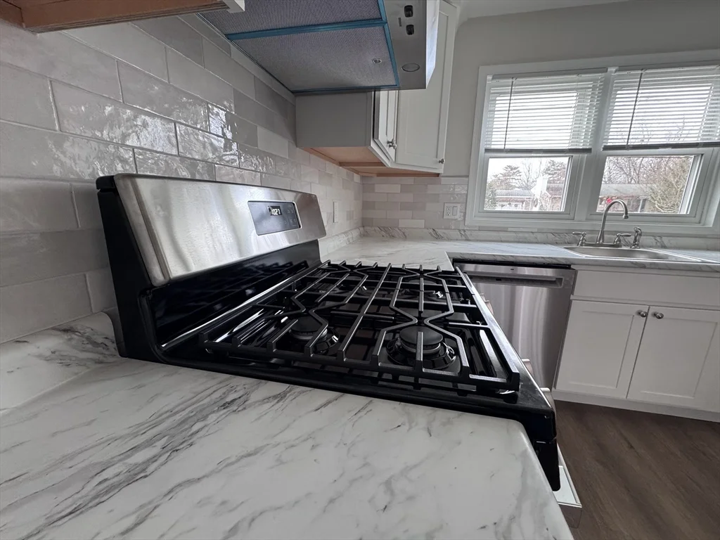 168 Pine St, Danvers