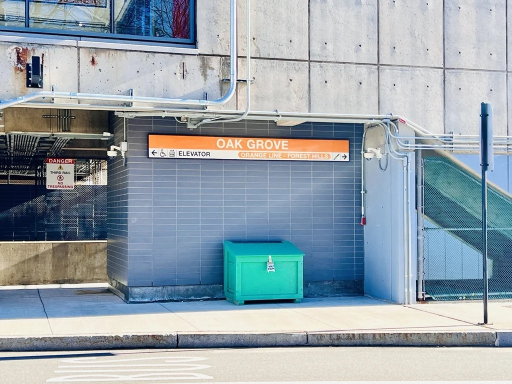 118 Wyoming Ave, Oak Grove