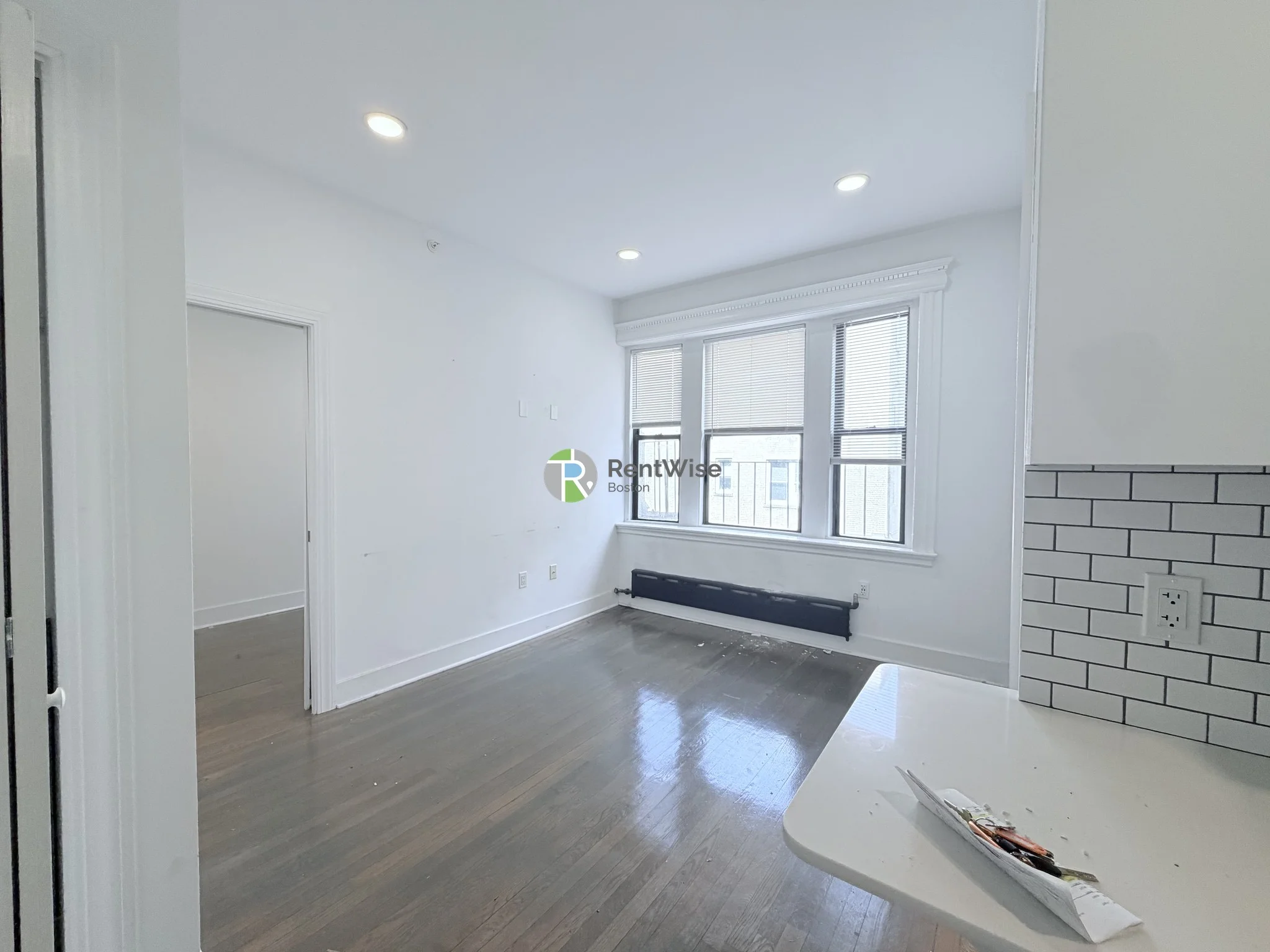 11 Queensberry St, Fenway