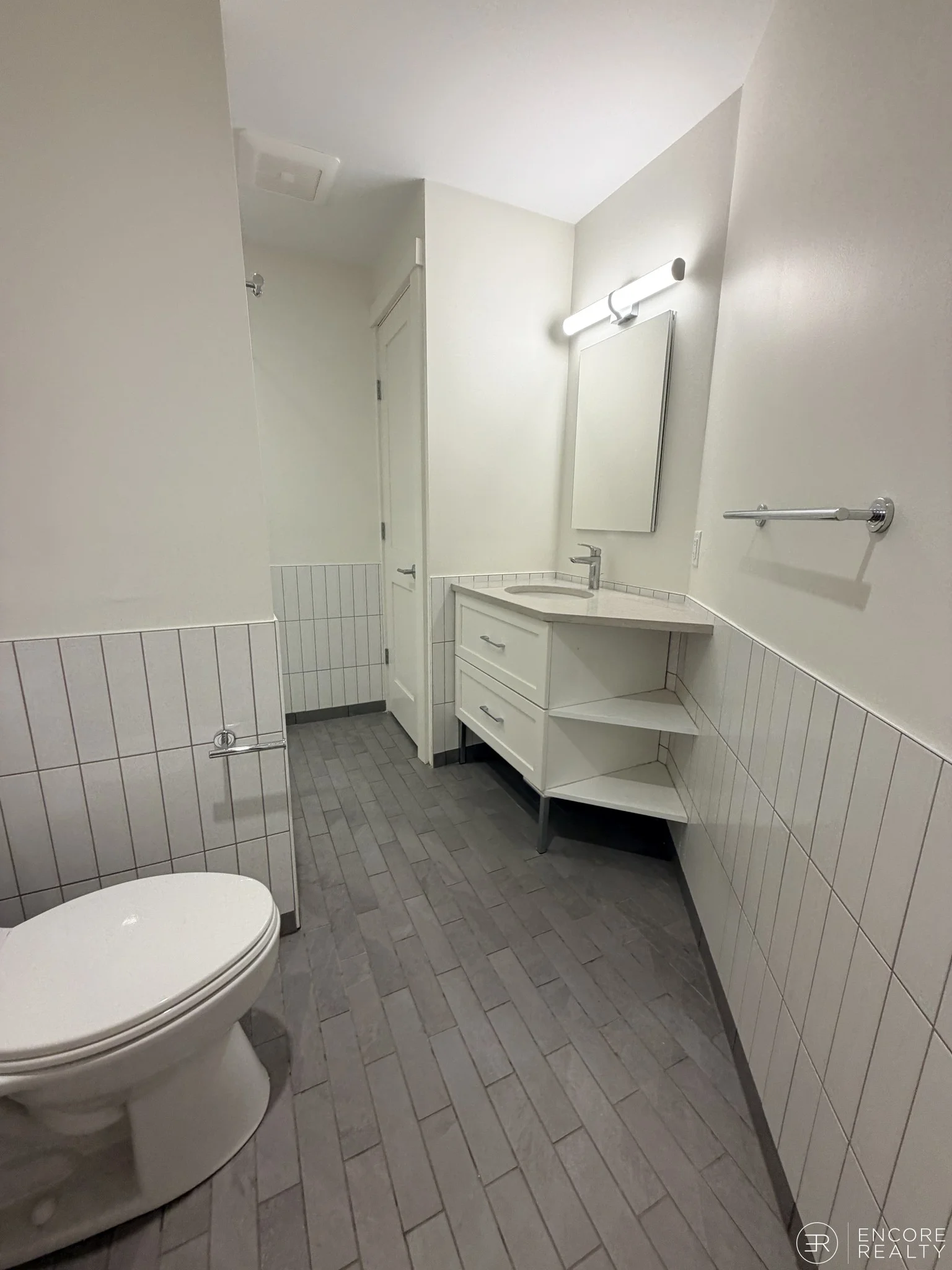 9 Sewall Ave, Coolidge Corner
