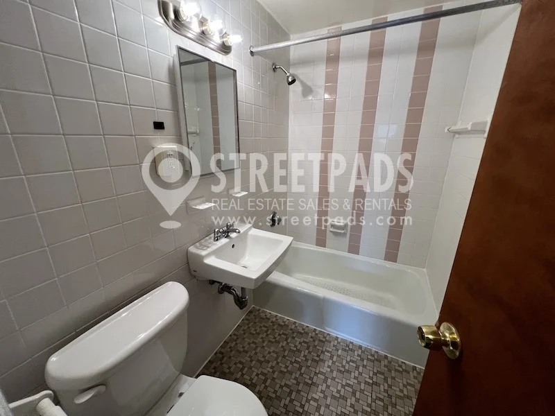 58 South Huntington Ave, Mission Hill