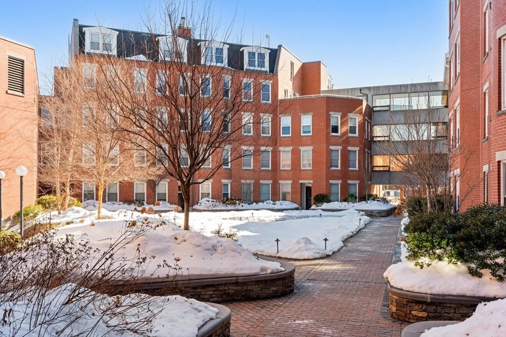 47 Harvard St, Charlestown