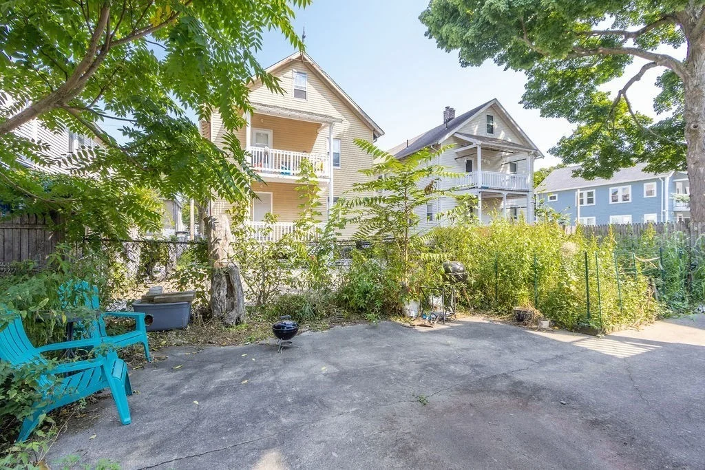 40 Stellman Rd, Roslindale