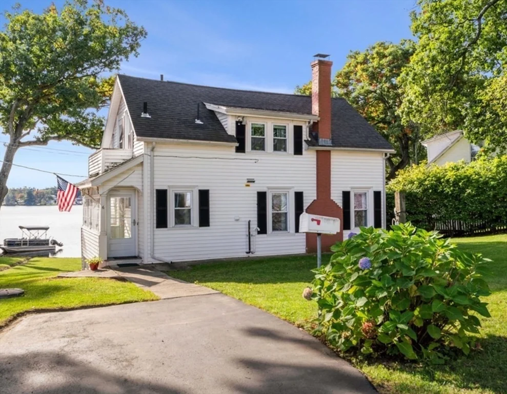 6 Davis Way, Worcester