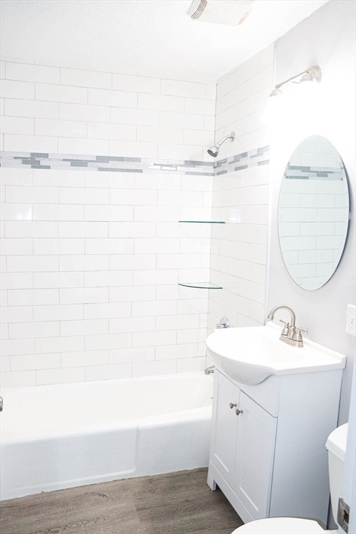 624 Hyde Park Ave, Roslindale