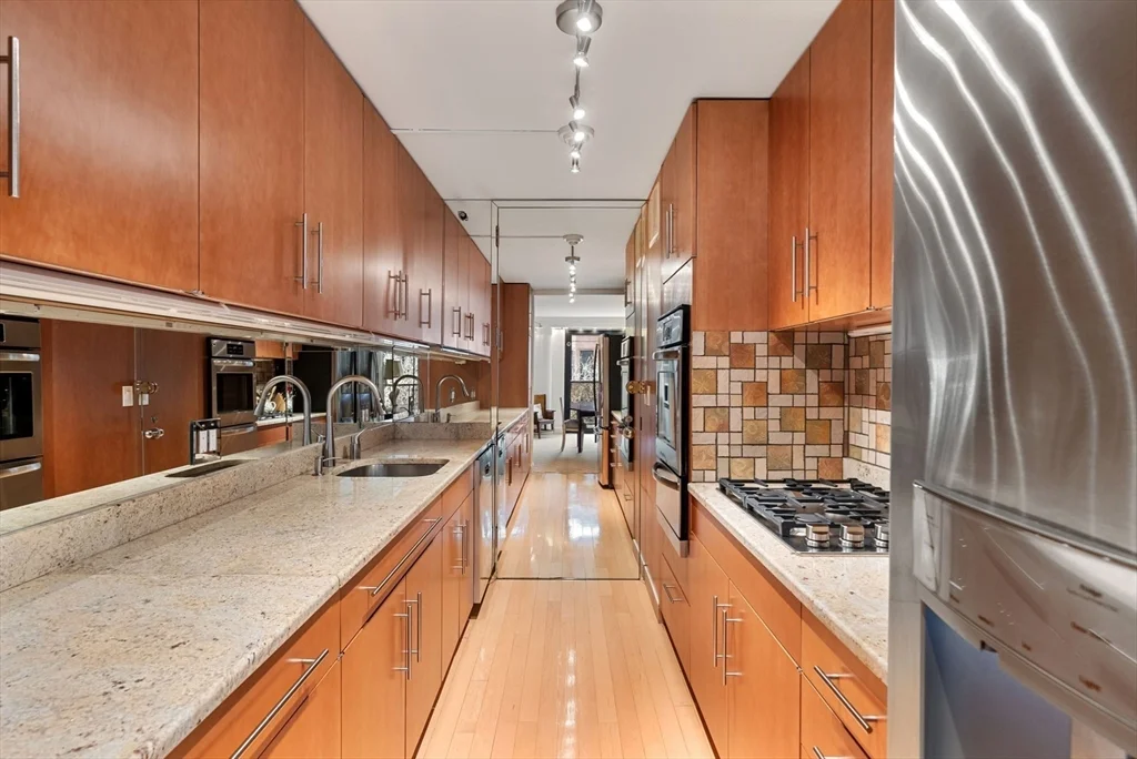 180 Beacon St, Back Bay