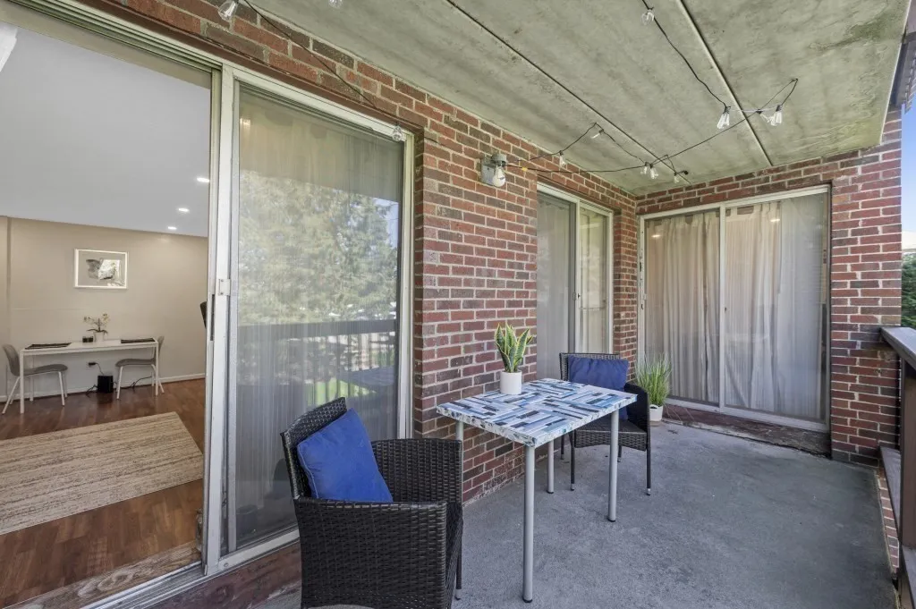 144 Kenrick St, Oak Square