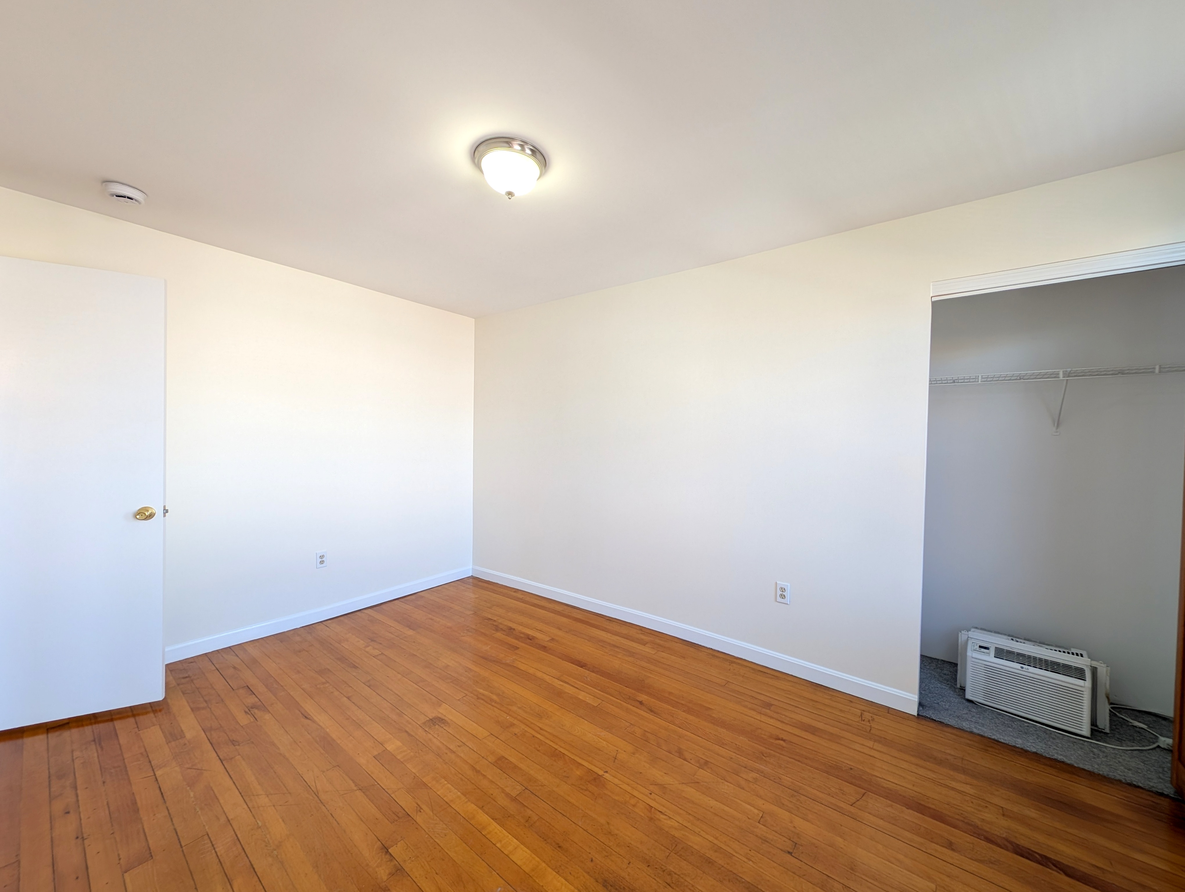 35 Davis Sq, Davis Square