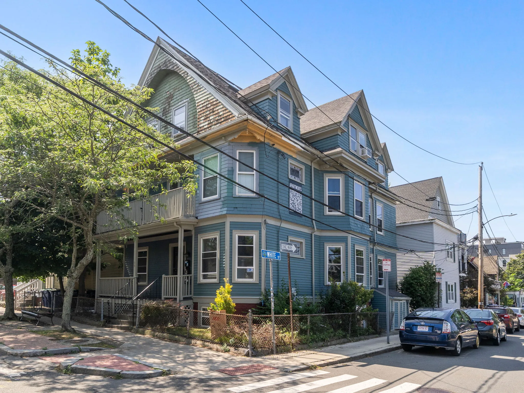 98 Elm St, Somerville