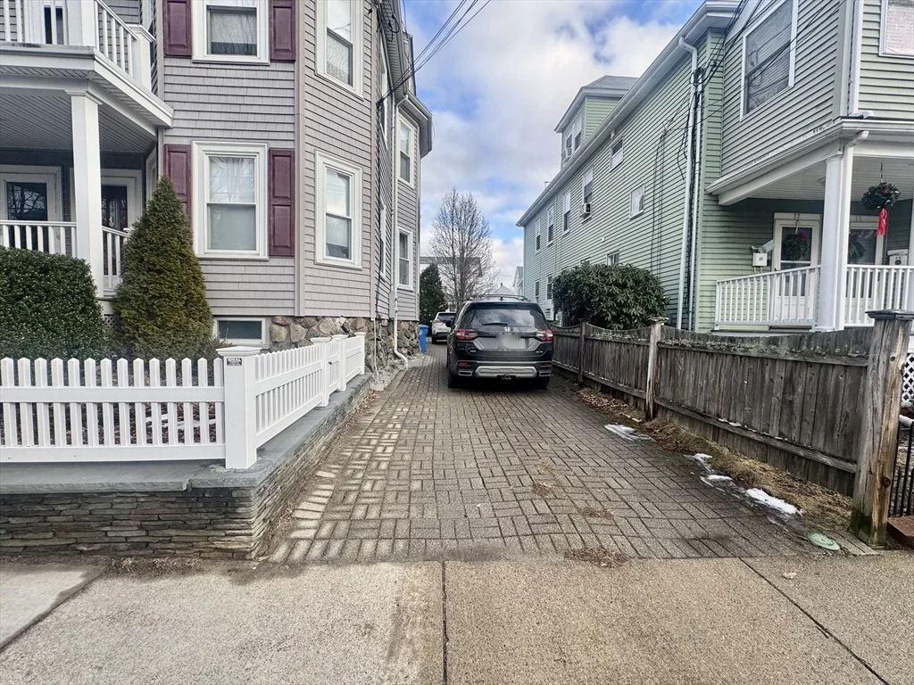 39-41 Rich St, Waltham