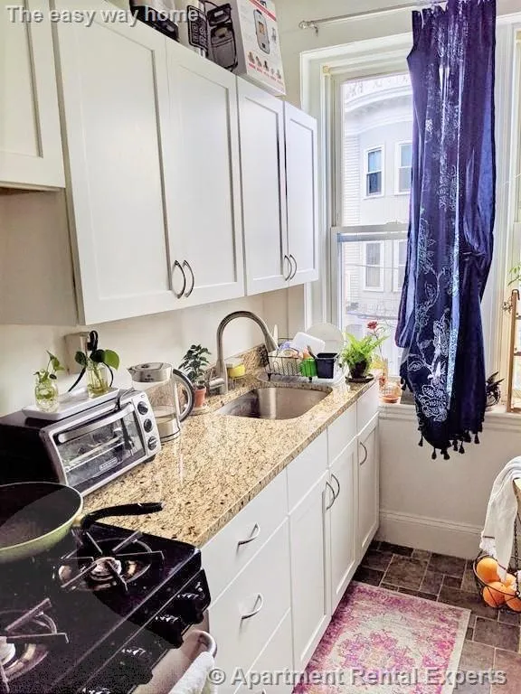 71 Martin St, Harvard Square