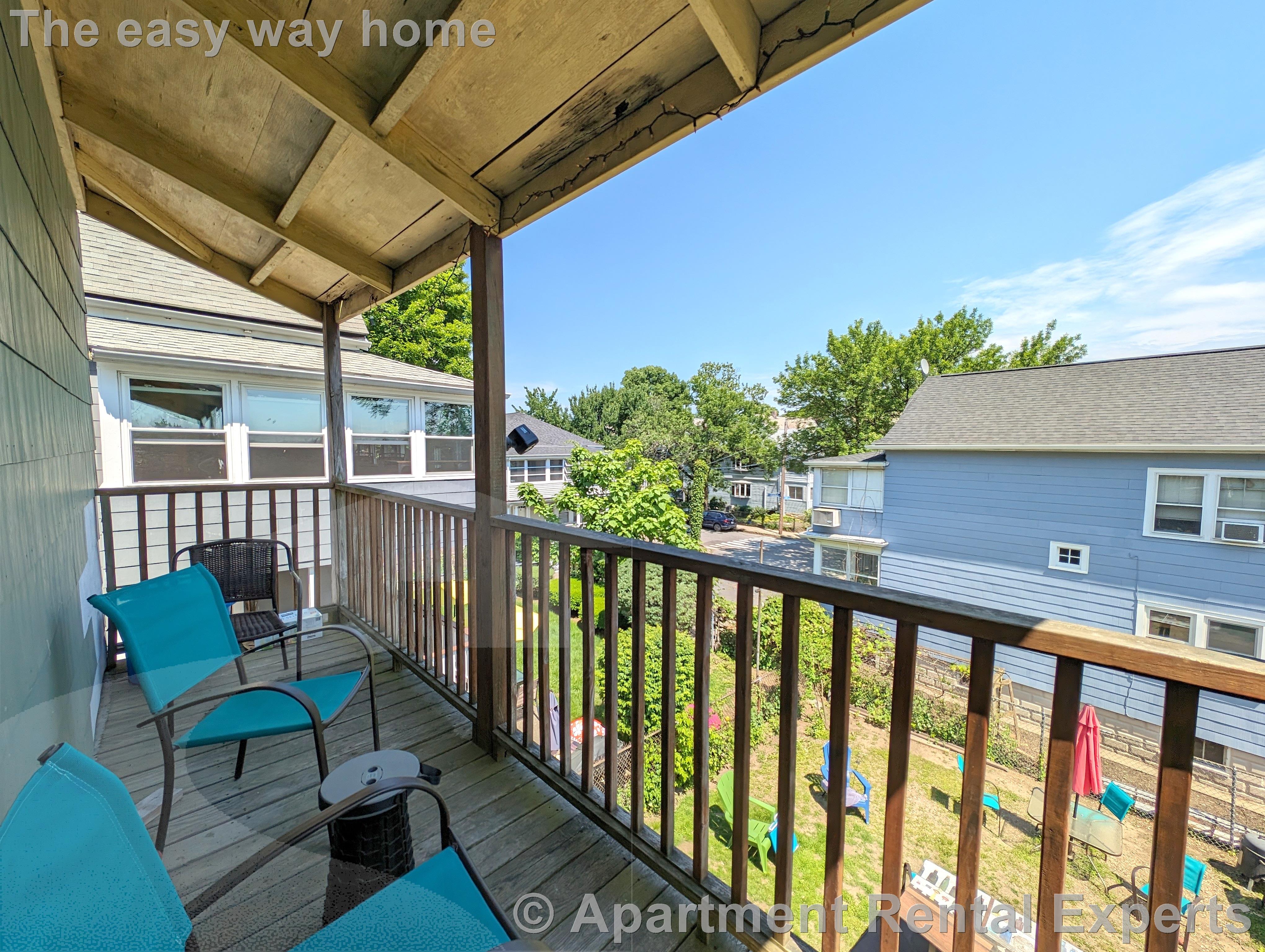 15 Paulina St, Davis Square