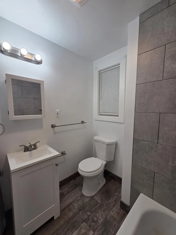 28 Carmel St, Chelsea