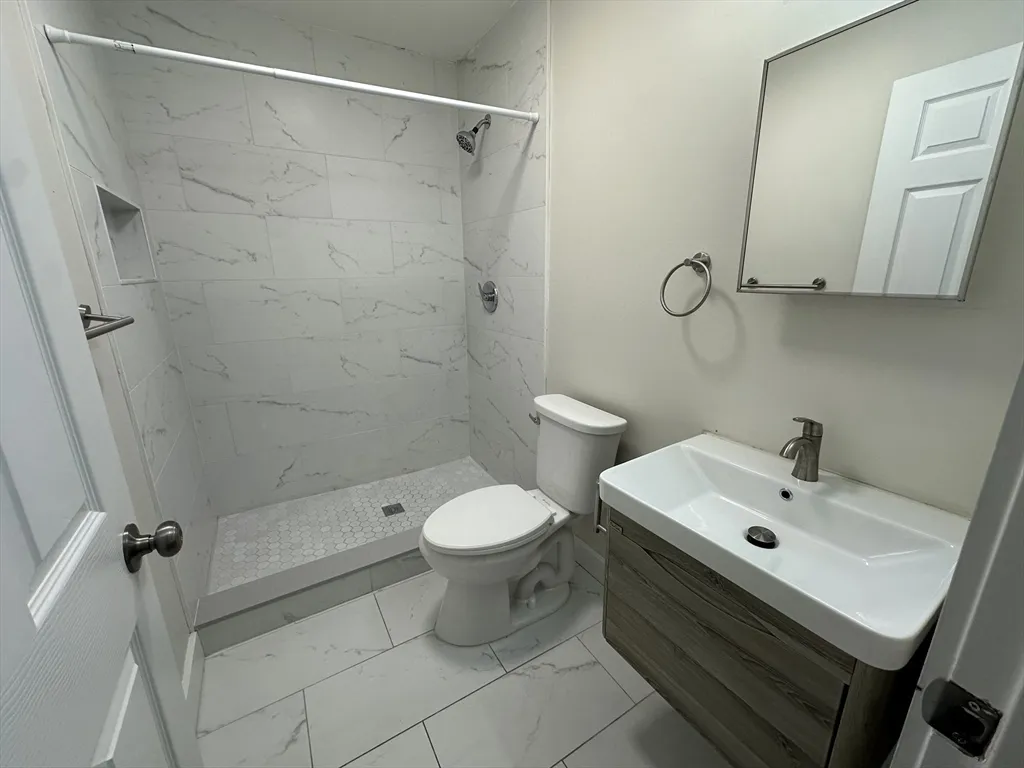 34-36 Abbotsfield St, Roxbury