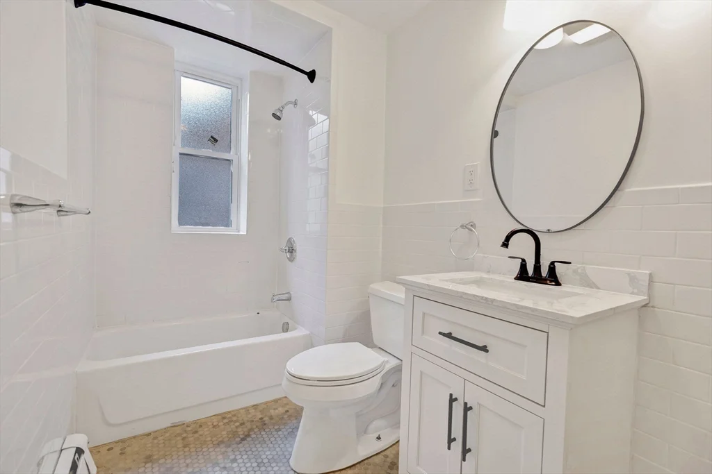 864 Huntington Ave, Mission Hill