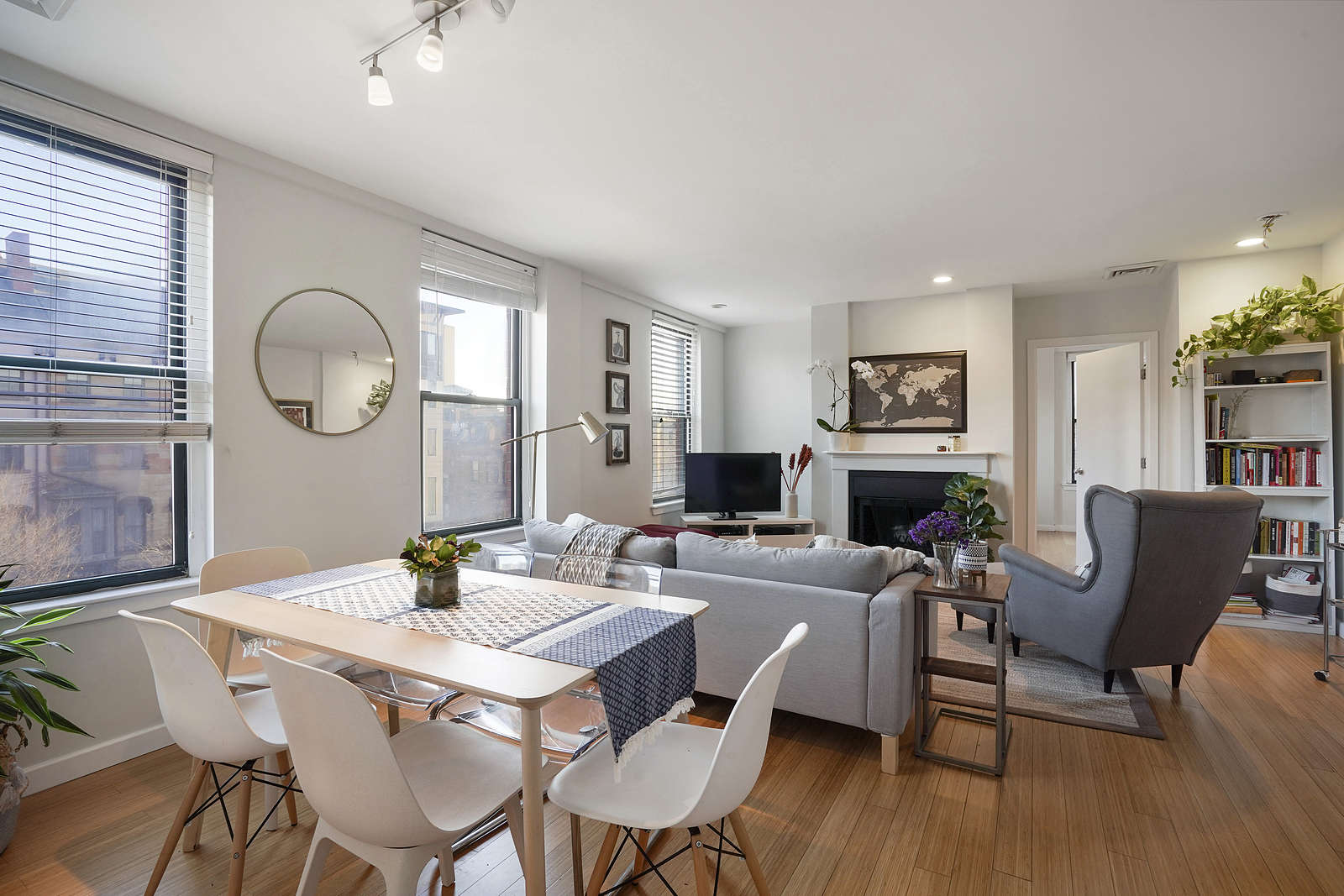 1661-1663 Washington St, South End