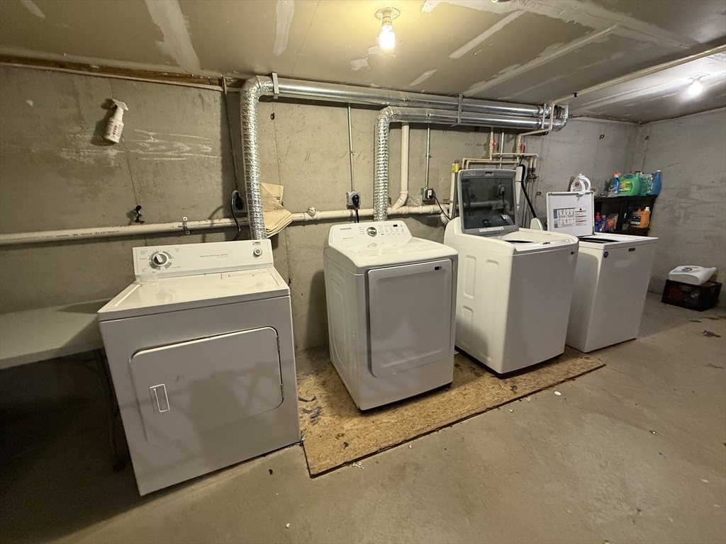 11 Everett Ave, East Somerville