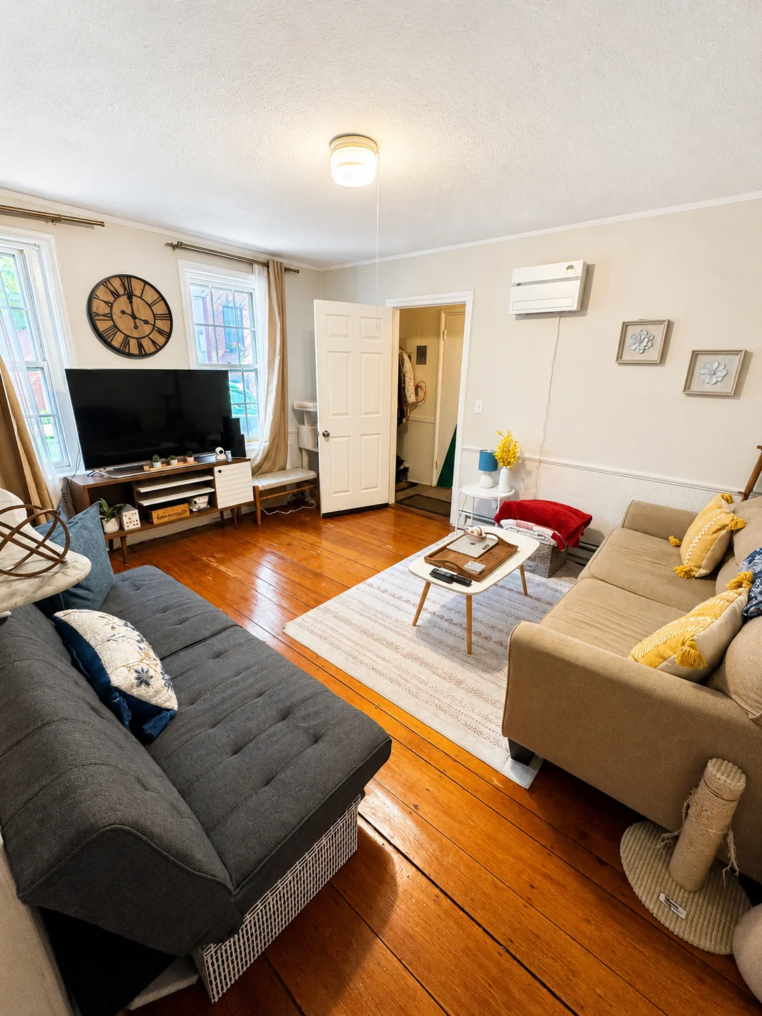 9 Winchester St, Bay Village