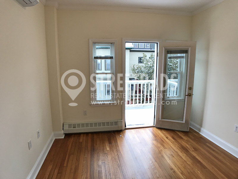 1 Langdon Sq, Neighborhood Nine