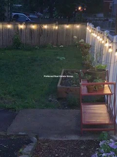 17 Round Hill, Jamaica Plain