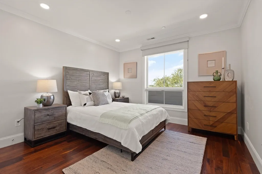 87 Medford St, Tufts University