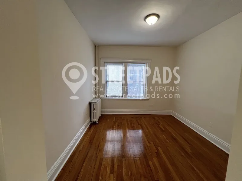 31 Park Dr, Fenway