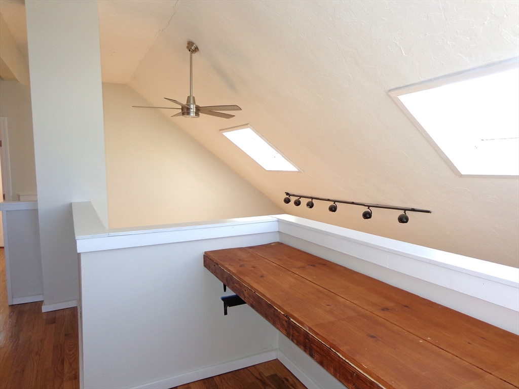 25 Acton St, Watertown