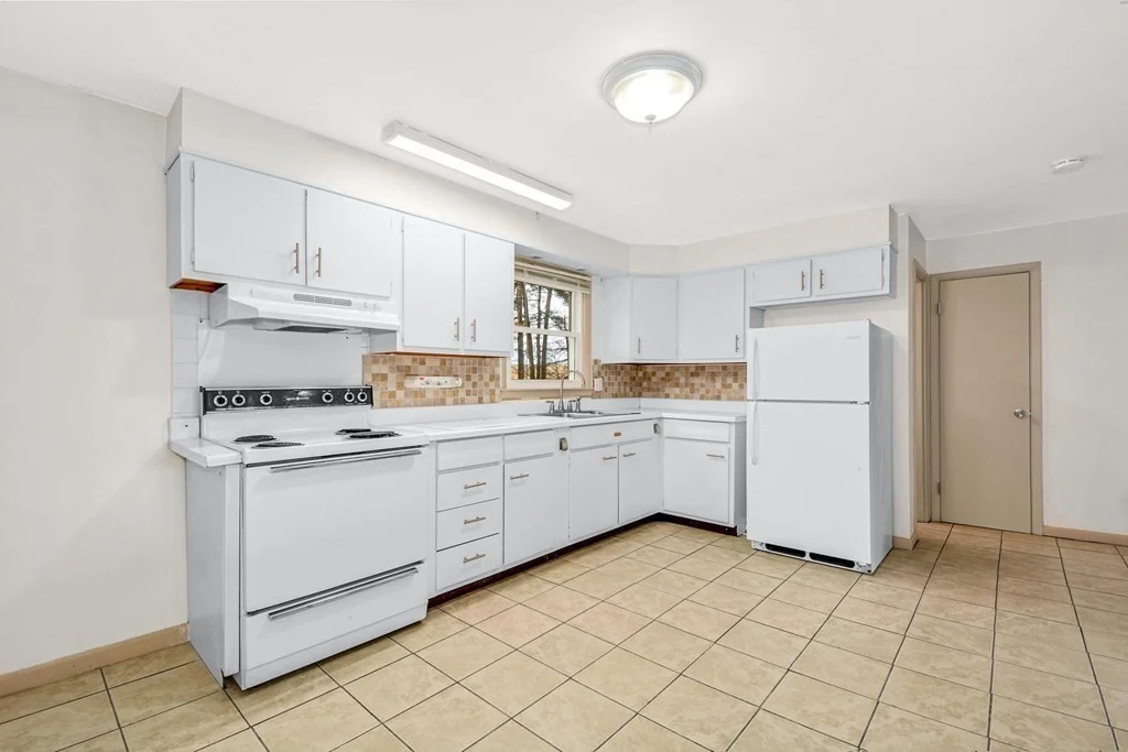 26 Sw Cutoff, Northborough