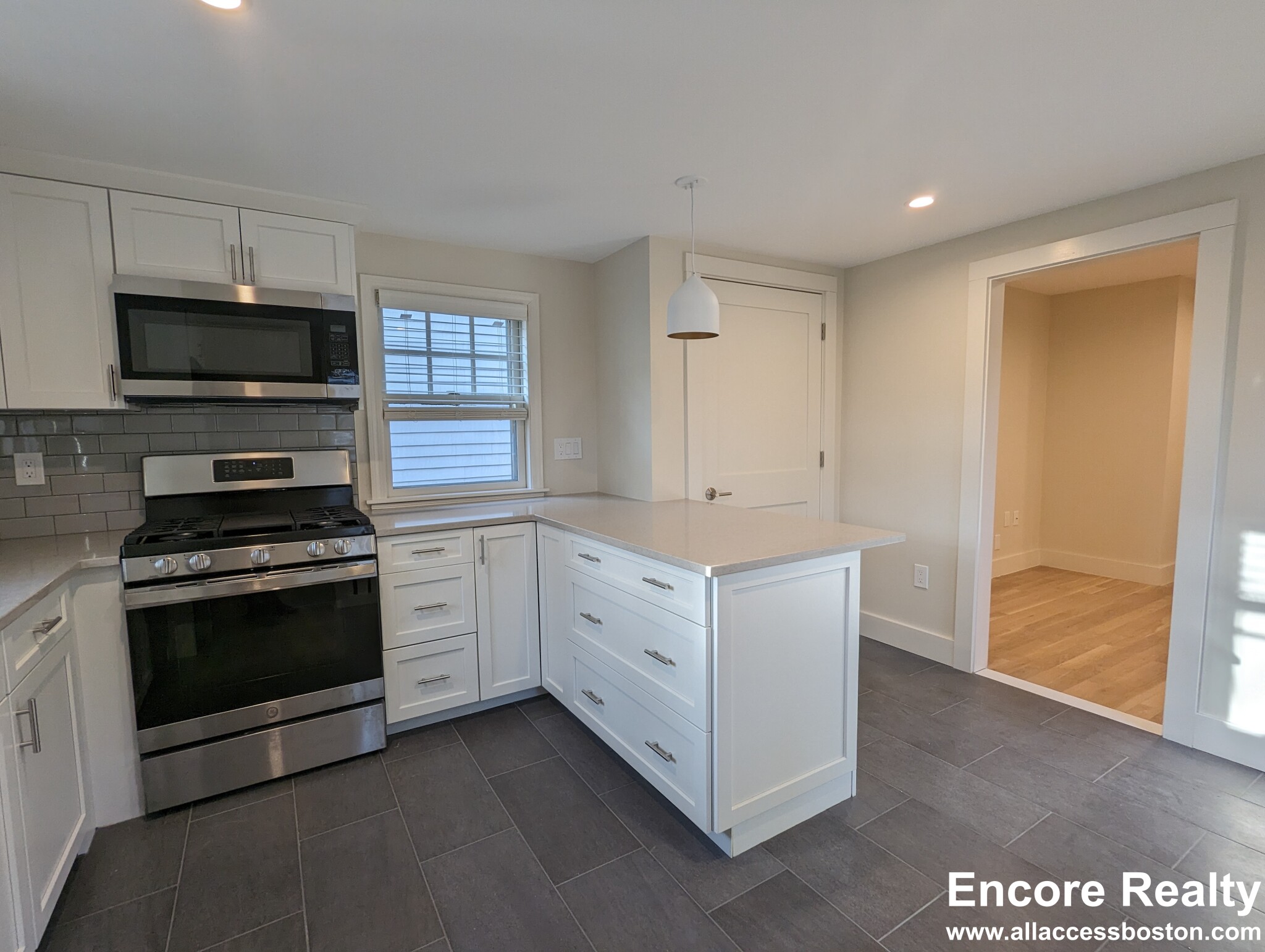 550 Franklin St, Riverside