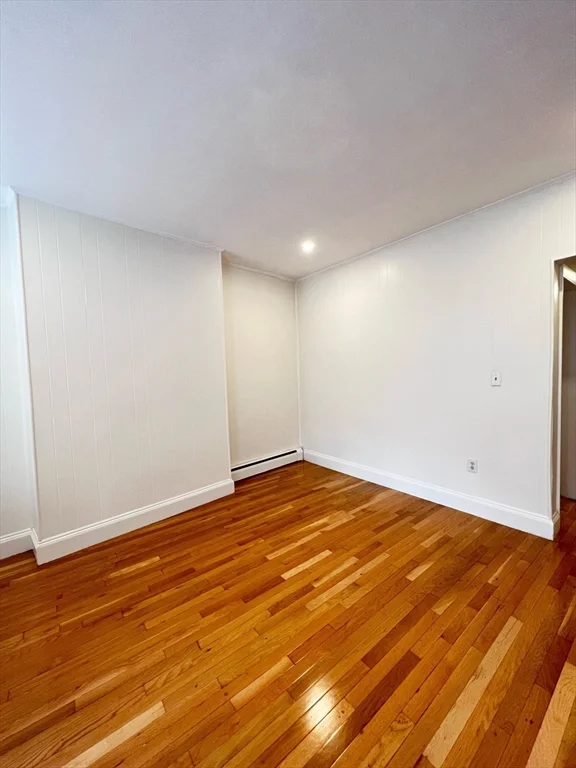 11 Franklin, Downtown