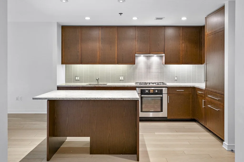 580 Washington St, Midtown