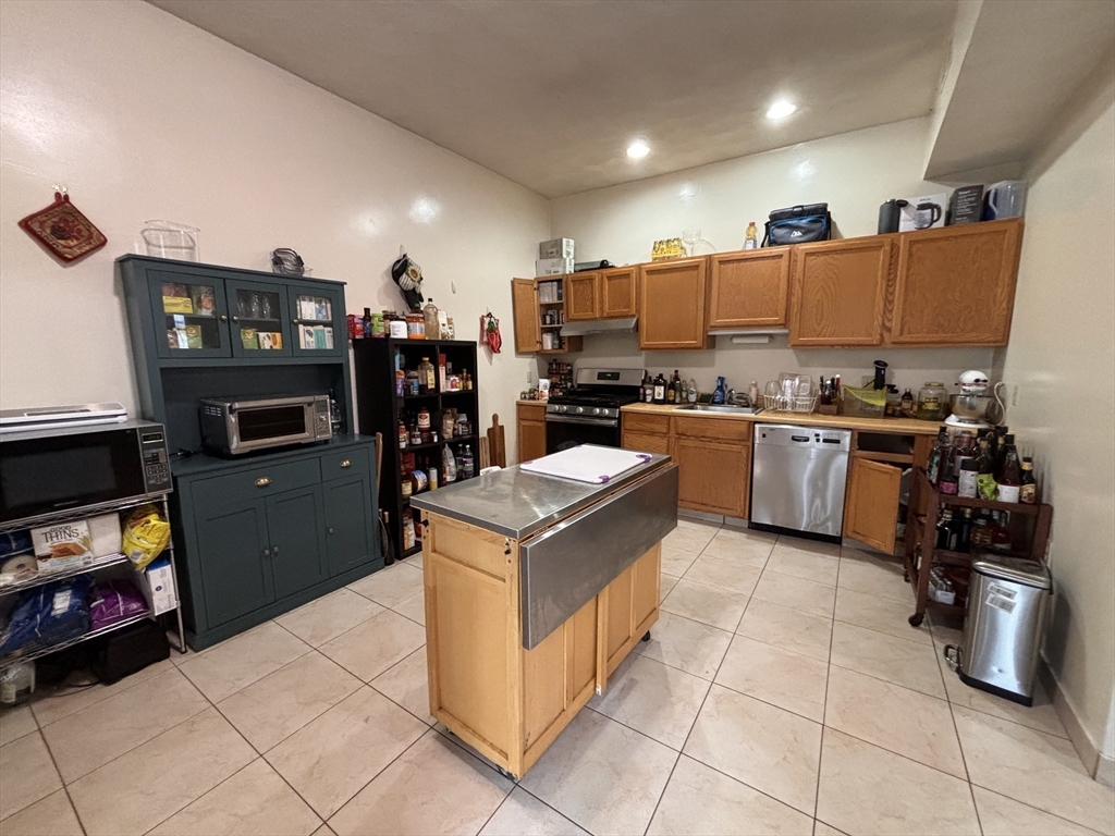 37 Munroe St, Prospect Hill