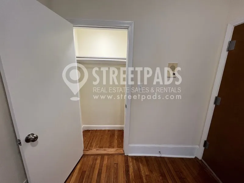 1315 Commonwealth Ave, Allston