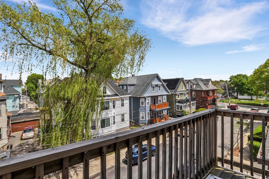 33 Wolcott St, Dorchester