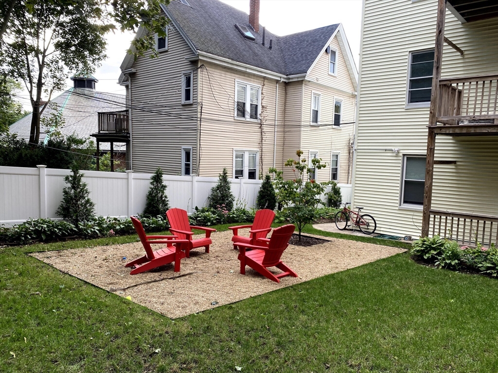 7 Wenham, Jamaica Plain