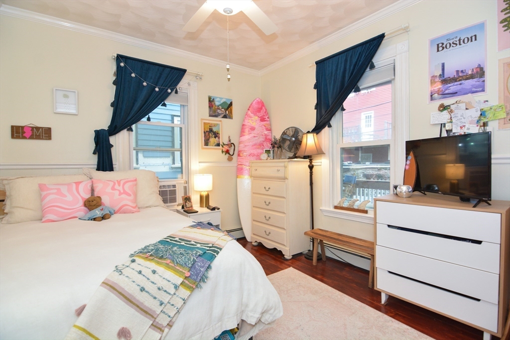 258 E Cottage St, Dorchester