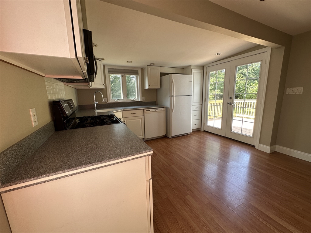 23 Safford St, Quincy
