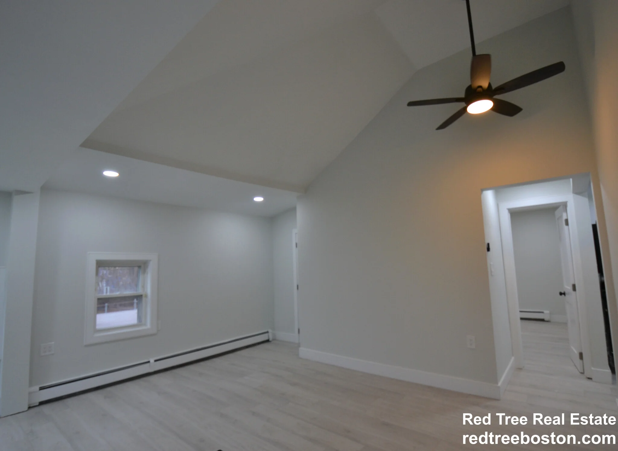 15 Avalon St, Revere