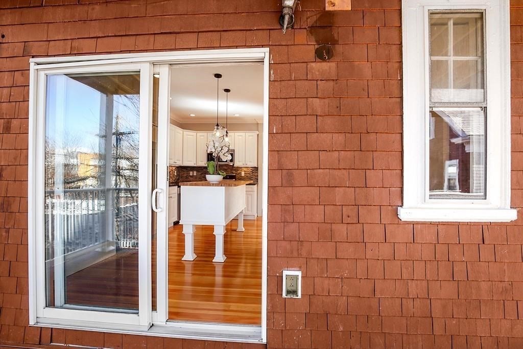 10 Ticknor St, South Boston