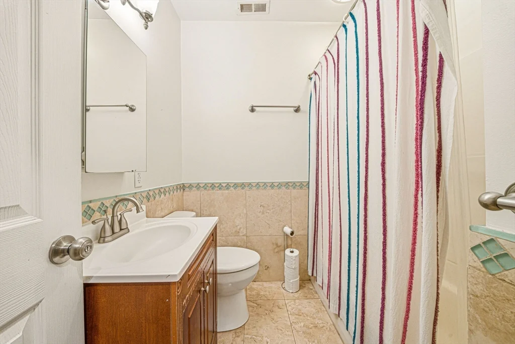 12-14 Everett St, Allston