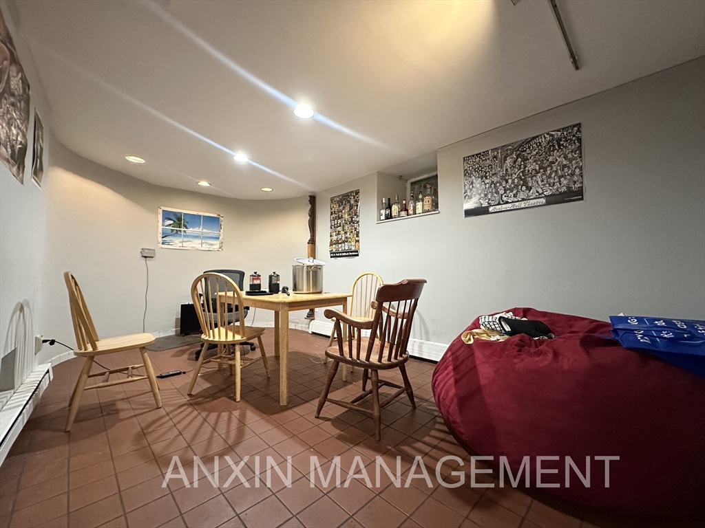 71 Gardner St, Allston