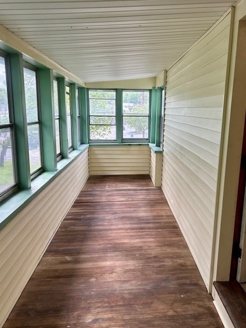 209 Sterling St, Clinton