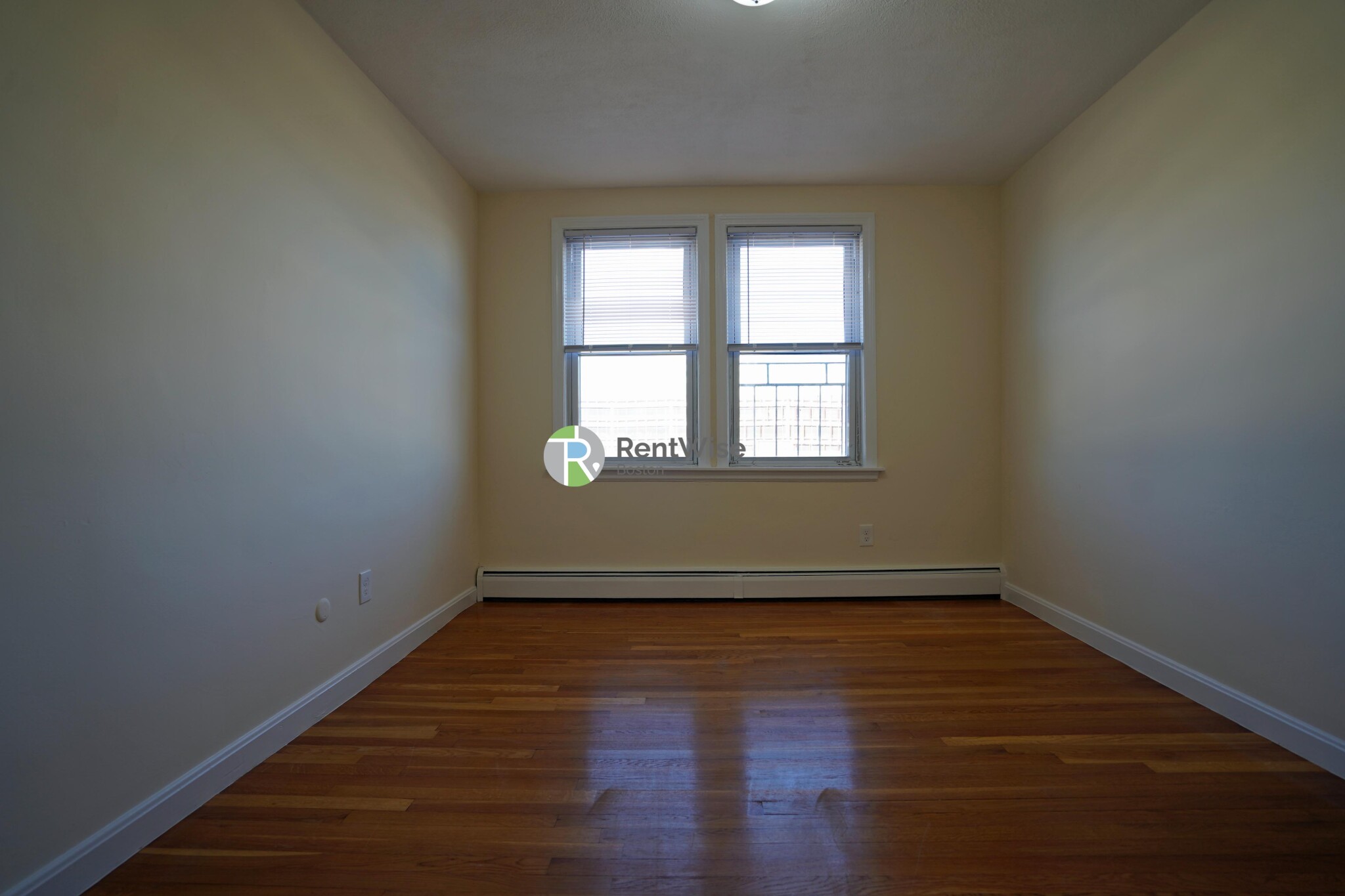 180 North Beacon St, Brighton