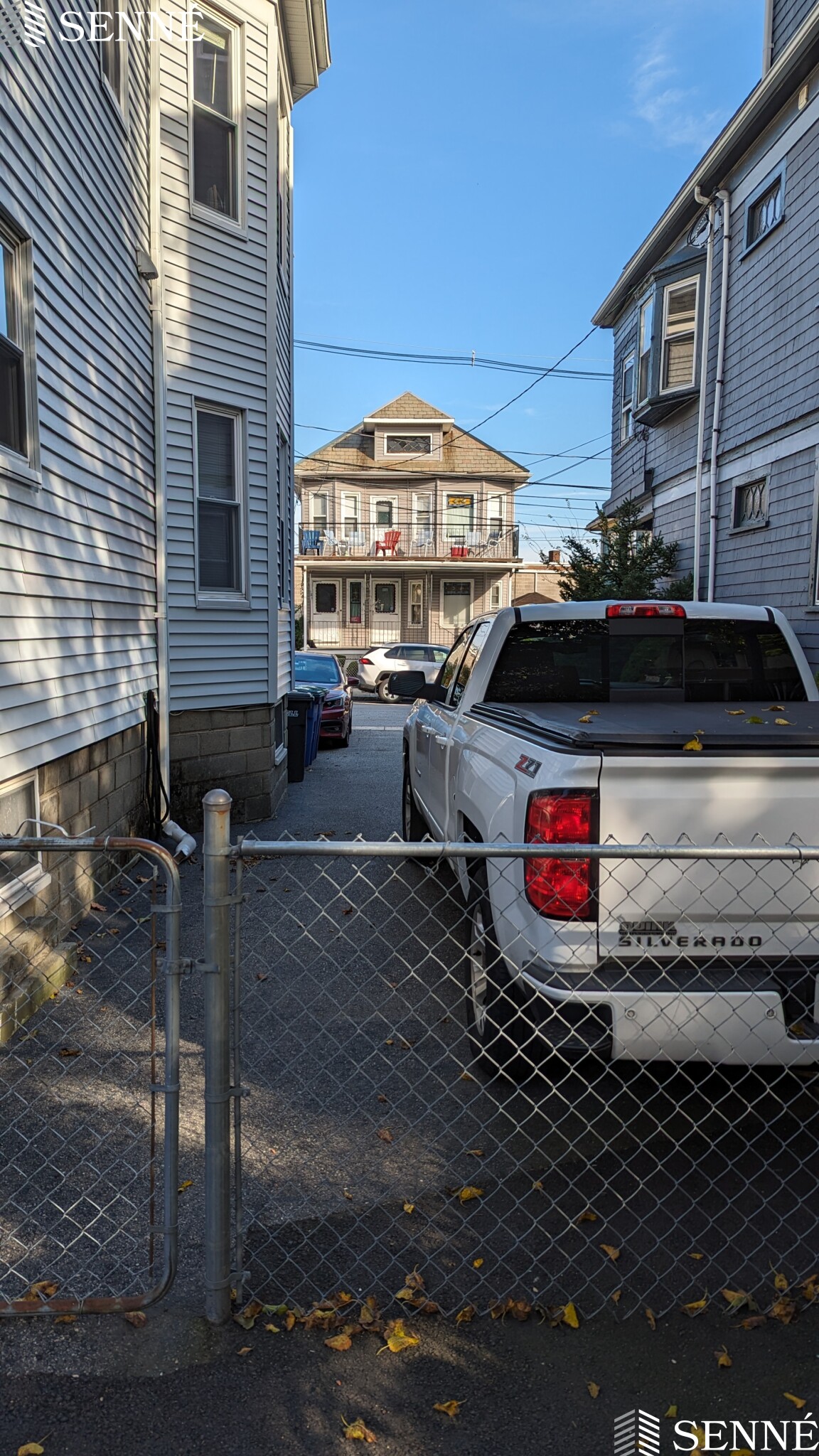 124 Pearson Rd, Tufts