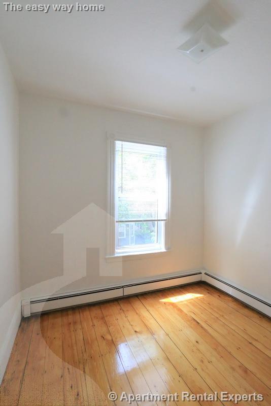 254 Windsor St, Central Square