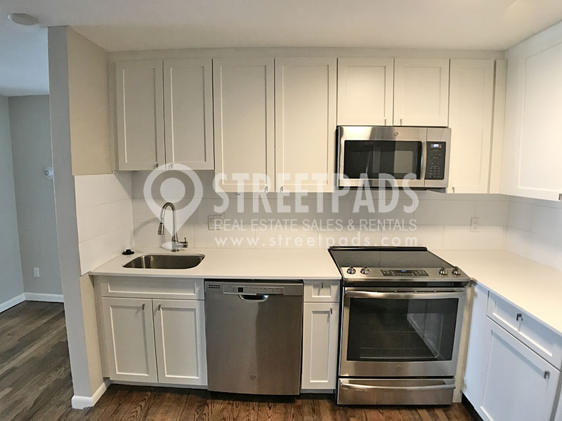 50 Evergreen St, Jamaica Plain