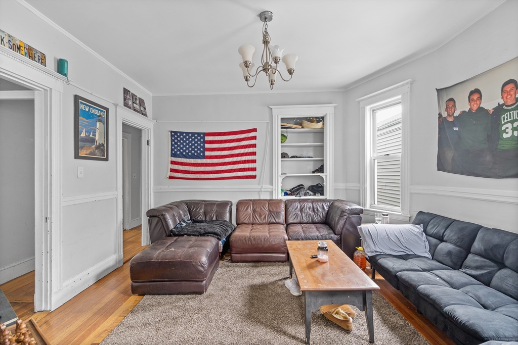 225 L St, South Boston