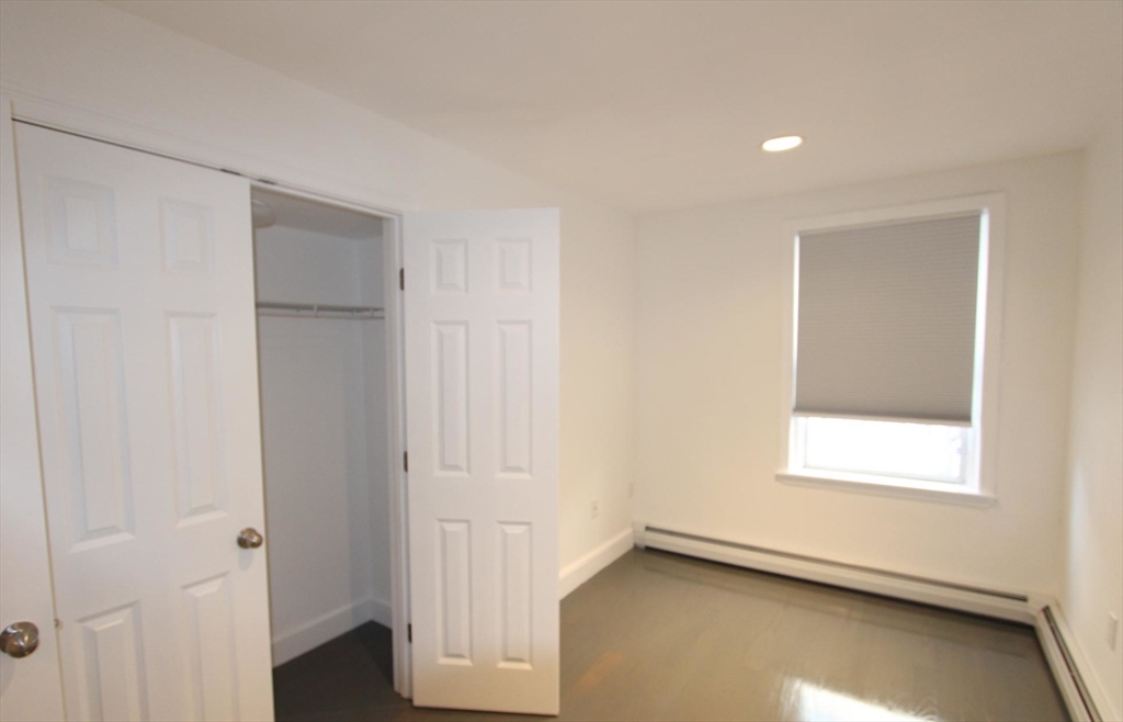 127 Saint Botolph St, Back Bay