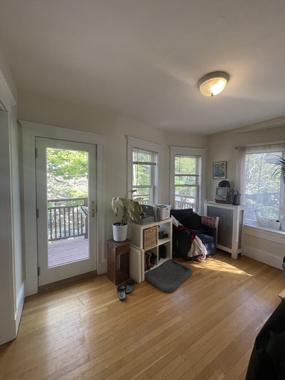 20 Burnham St, Tufts