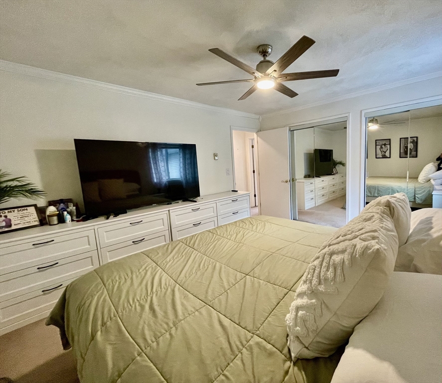 4 Erick Rd, Mansfield